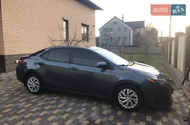 Седан Toyota Corolla 2017 в Гатном