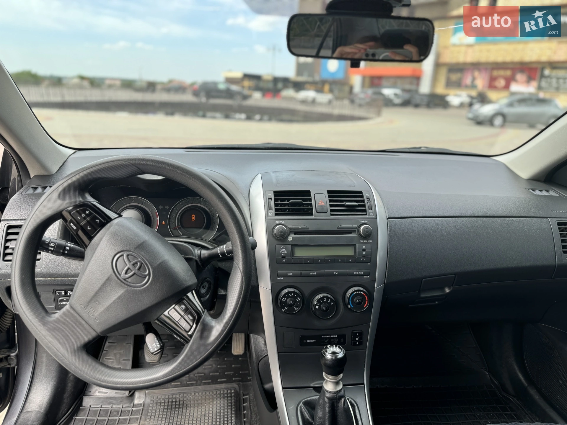 2011 Toyota Corolla - мініатюра 12