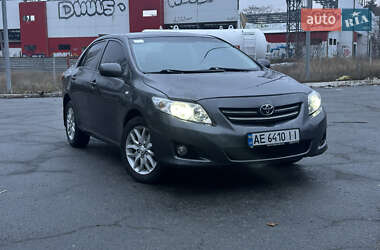 Седан Toyota Corolla 2008 в Днепре