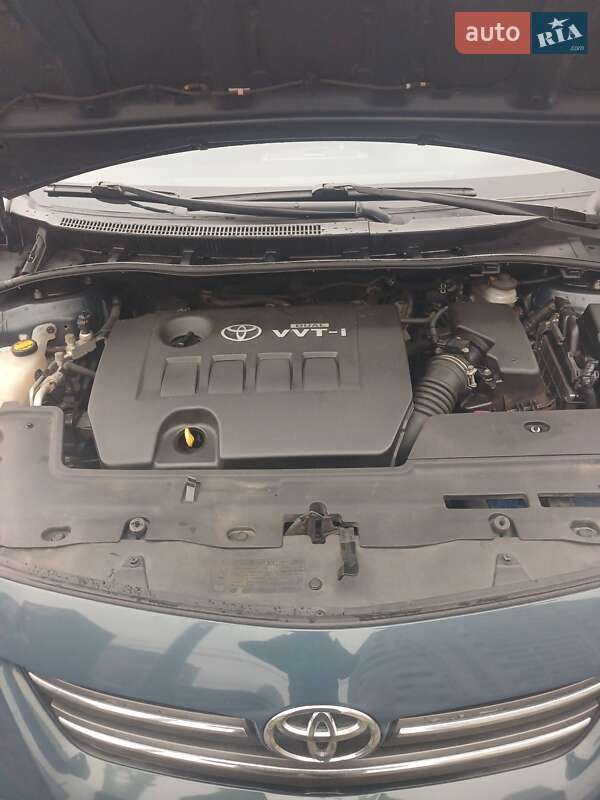 Седан Toyota Corolla 2008 в Харькове