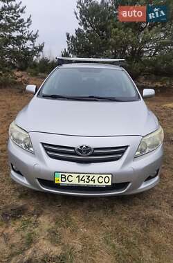 Седан Toyota Corolla 2008 в Львові