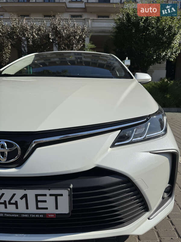 Седан Toyota Corolla 2019 в Одесі