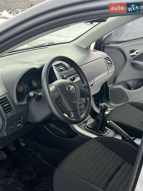 Седан Toyota Corolla 2008 в Днепре фото 49 Седан Toyota Corolla 2008 в Днепре