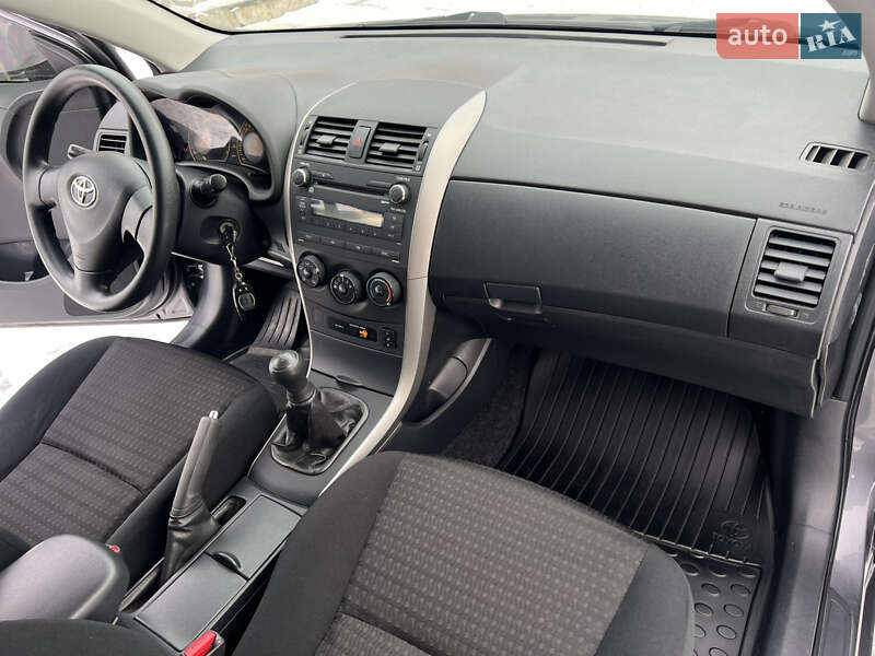 Седан Toyota Corolla 2008 в Днепре фото 55 Седан Toyota Corolla 2008 в Днепре