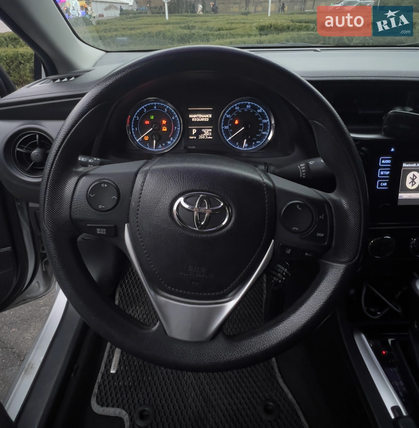 2017 Toyota Corolla - мініатюра 8
