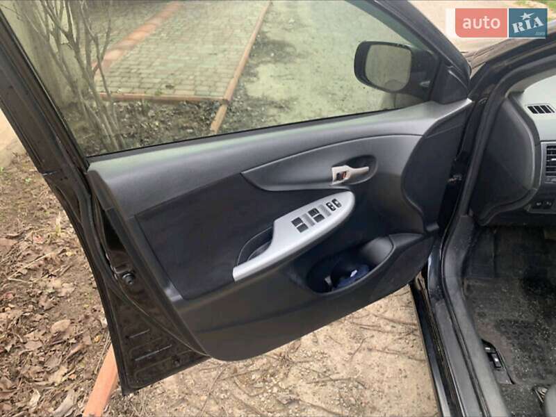 Седан Toyota Corolla 2008 в Одессе