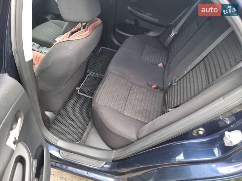 Седан Toyota Corolla 2007 в Києві фото 11 Седан Toyota Corolla 2007 в Києві