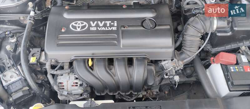 Универсал Toyota Corolla 2004 в Христиновке