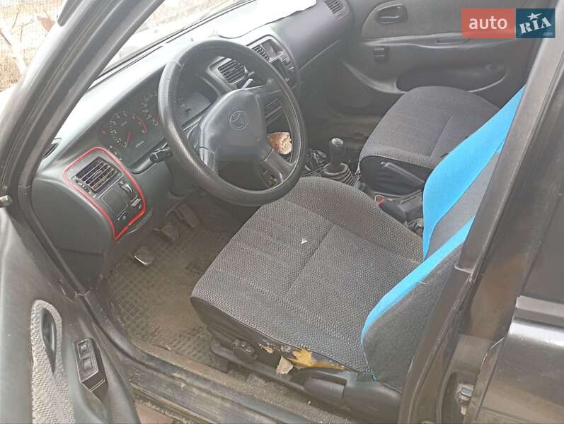 Седан Toyota Corolla 1994 в Одесі