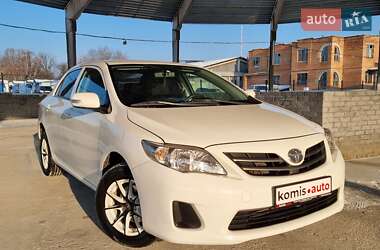 Седан Toyota Corolla 2011 в Виннице