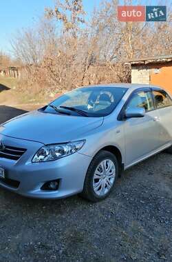 Седан Toyota Corolla 2008 в Кривому Розі