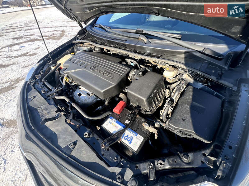 Седан Toyota Corolla 2009 в Козельщине