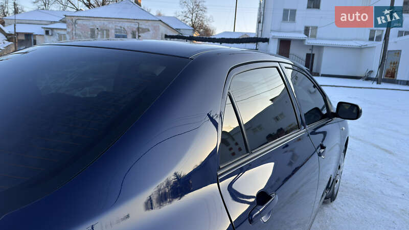 Седан Toyota Corolla 2008 в Кременчуге