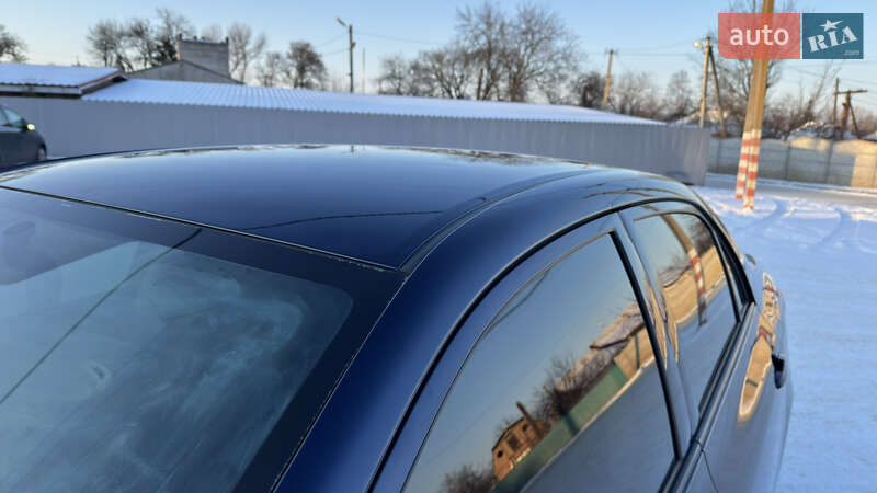 Седан Toyota Corolla 2008 в Кременчуге