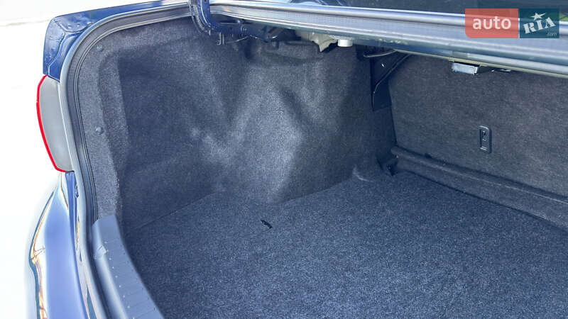 Седан Toyota Corolla 2008 в Кременчуге