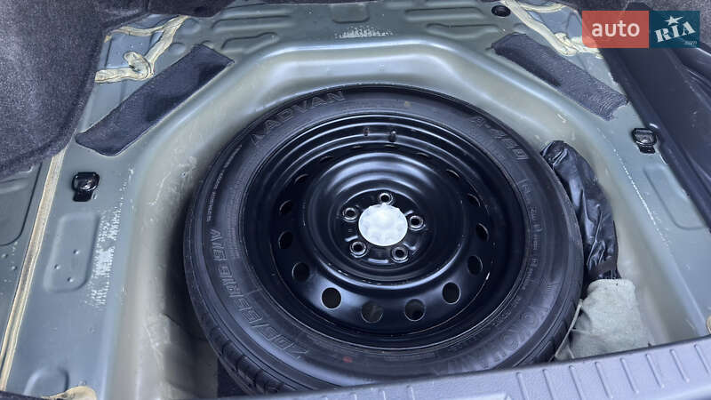 Седан Toyota Corolla 2008 в Кременчуге