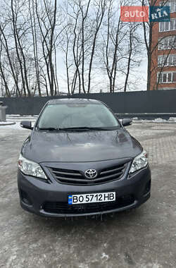 Седан Toyota Corolla 2012 в Тернополе