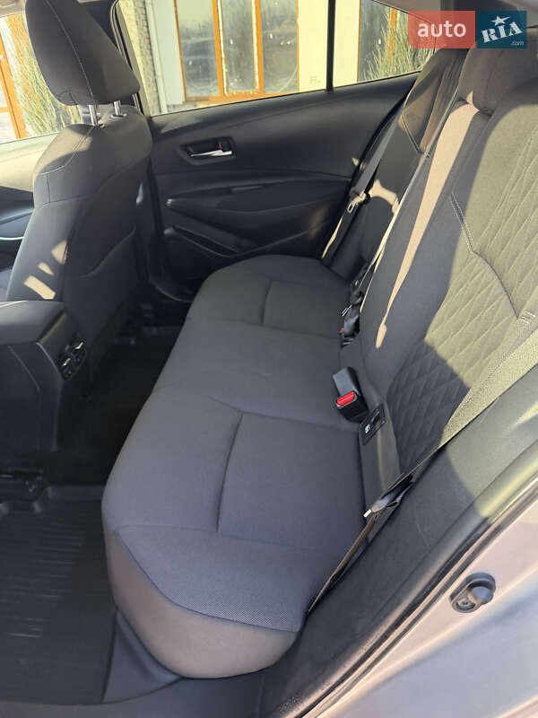 Седан Toyota Corolla 2019 в Буче