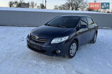 Седан Toyota Corolla 2008 в Кременчуге