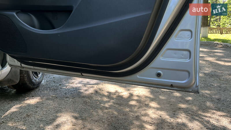 Седан Toyota Corolla 2010 в Чернухах