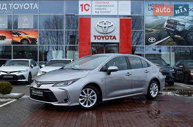 Седан Toyota Corolla 2019 в Житомире