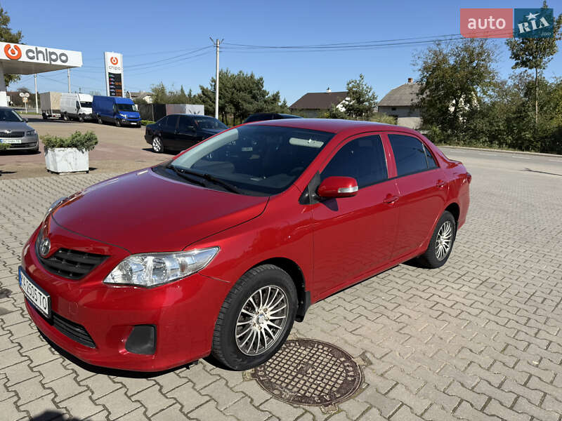 Седан Toyota Corolla 2012 в Львове фото 23 Седан Toyota Corolla 2012 в Львове
