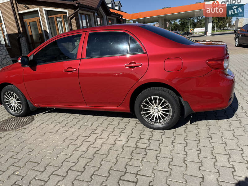 Седан Toyota Corolla 2012 в Львове фото 30 Седан Toyota Corolla 2012 в Львове
