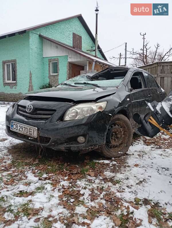 Седан Toyota Corolla 2006 в Чернигове
