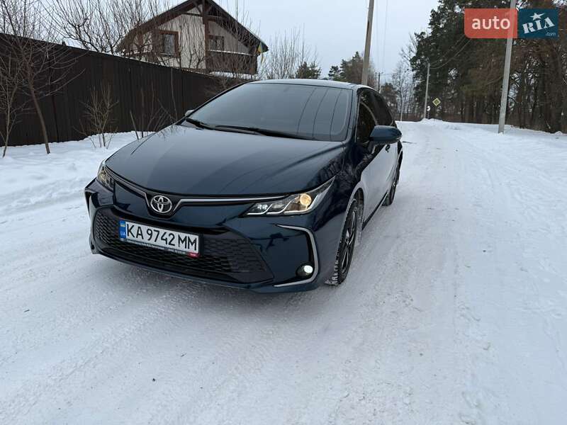 Седан Toyota Corolla 2024 в Киеве фото 5 Седан Toyota Corolla 2024 в Киеве