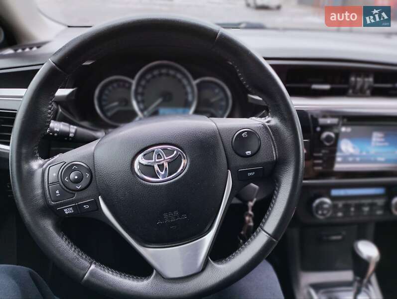 Седан Toyota Corolla 2013 в Першотравенске фото 8 Седан Toyota Corolla 2013 в Першотравенске