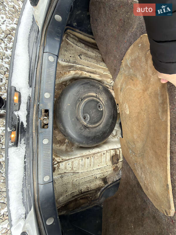 Хэтчбек Toyota Corolla 1988 в Бердичеве фото 18 Хэтчбек Toyota Corolla 1988 в Бердичеве