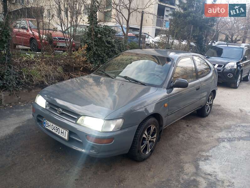 Хэтчбек Toyota Corolla 1994 в Одессе