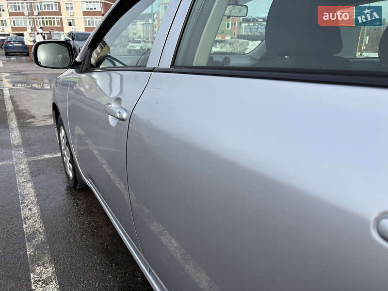 Седан Toyota Corolla 2011 в Киеве фото 17 Седан Toyota Corolla 2011 в Киеве