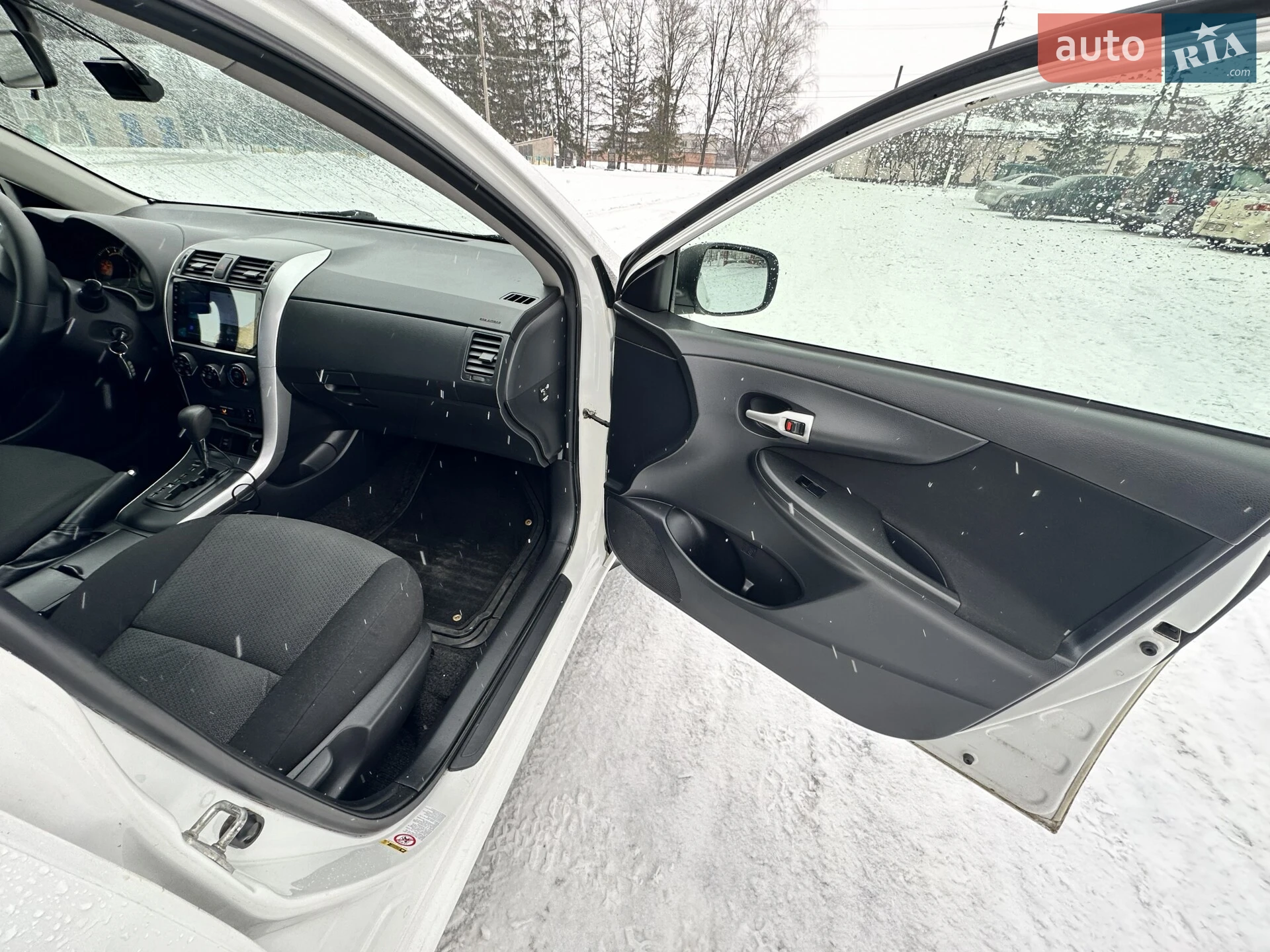 2011 Toyota Corolla - мініатюра 14