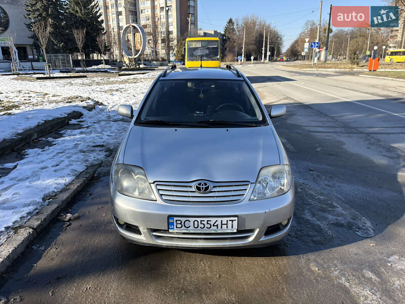 Универсал Toyota Corolla 2004 в Львове