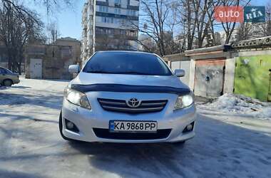 Седан Toyota Corolla 2008 в Києві