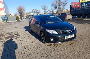 Седан Toyota Corolla 2008 в Киеве