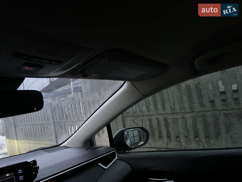 Седан Toyota Corolla 2019 в Броварах