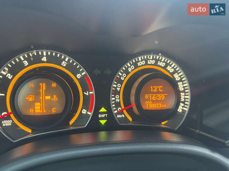 Седан Toyota Corolla 2011 в Львове фото 9 Седан Toyota Corolla 2011 в Львове