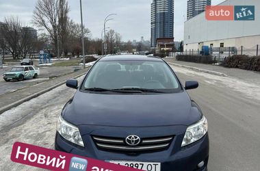 Седан Toyota Corolla 2008 в Києві