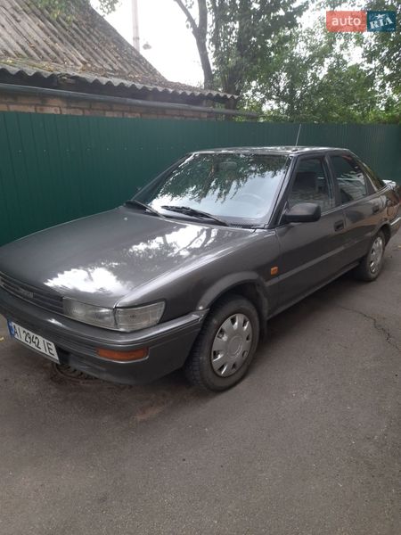 Лифтбек Toyota Corolla 1987 в Клавдиевом-Тарасове