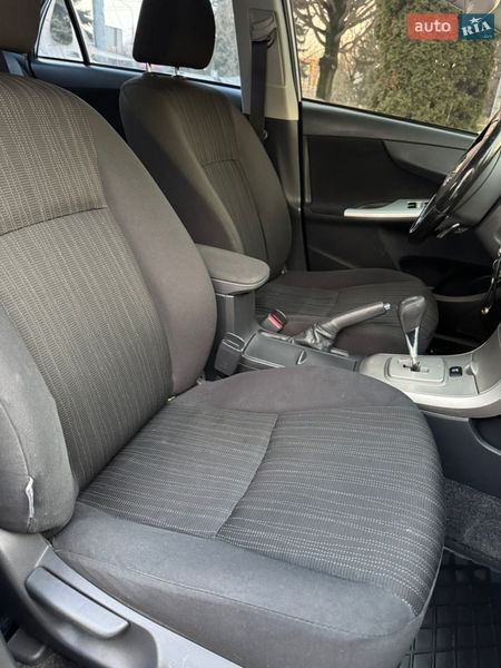 Седан Toyota Corolla 2007 в Житомире