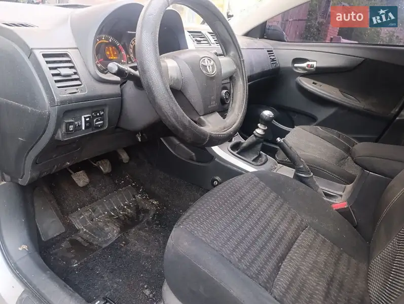 Toyota Corolla 2012