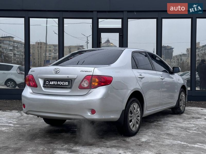 Седан Toyota Corolla 2007 в Києві
