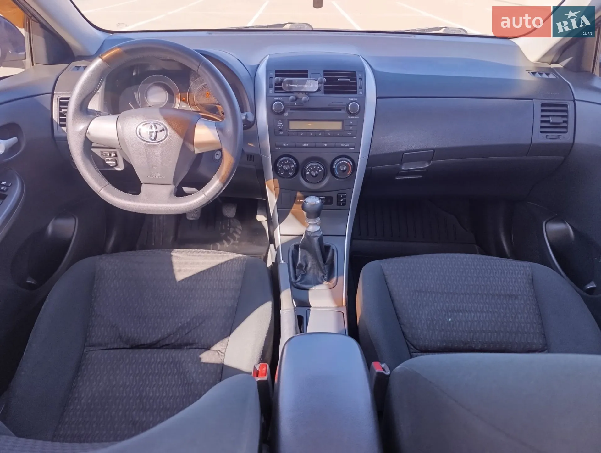 2010 Toyota Corolla - мініатюра 44