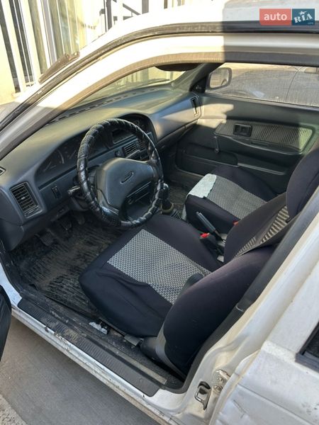 Седан Toyota Corolla 1990 в Одессе