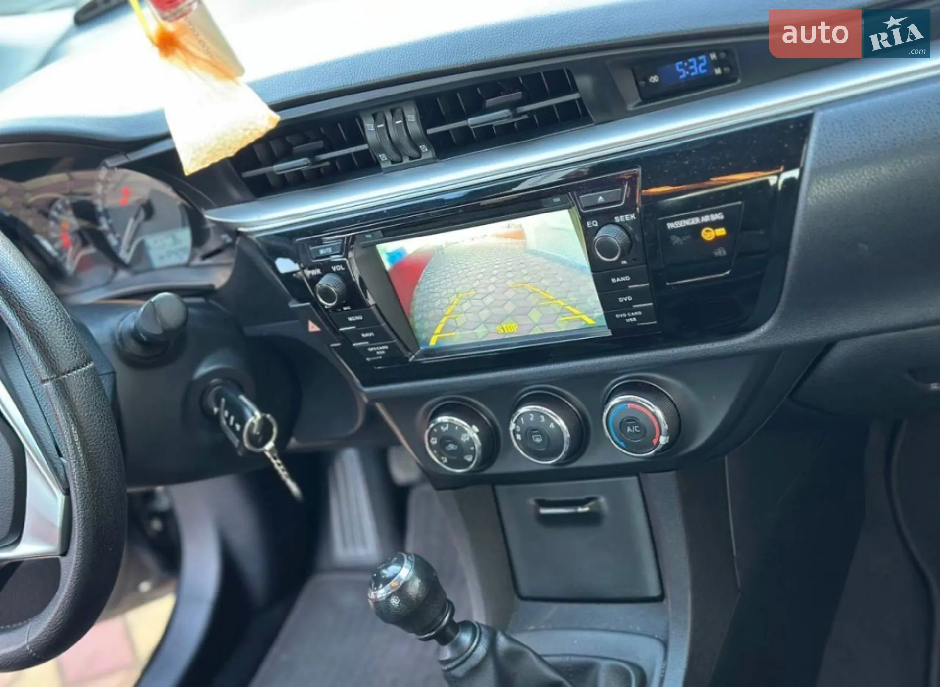 2013 Toyota Corolla - мініатюра 8