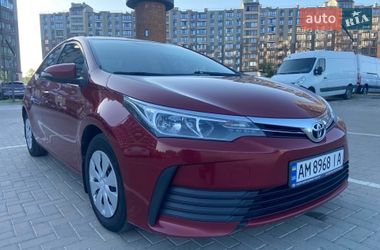 Седан Toyota Corolla 2018 в Житомире