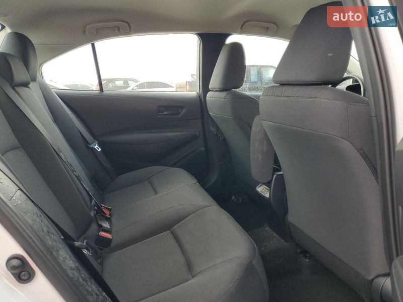 Седан Toyota Corolla 2023 в Хмельницком