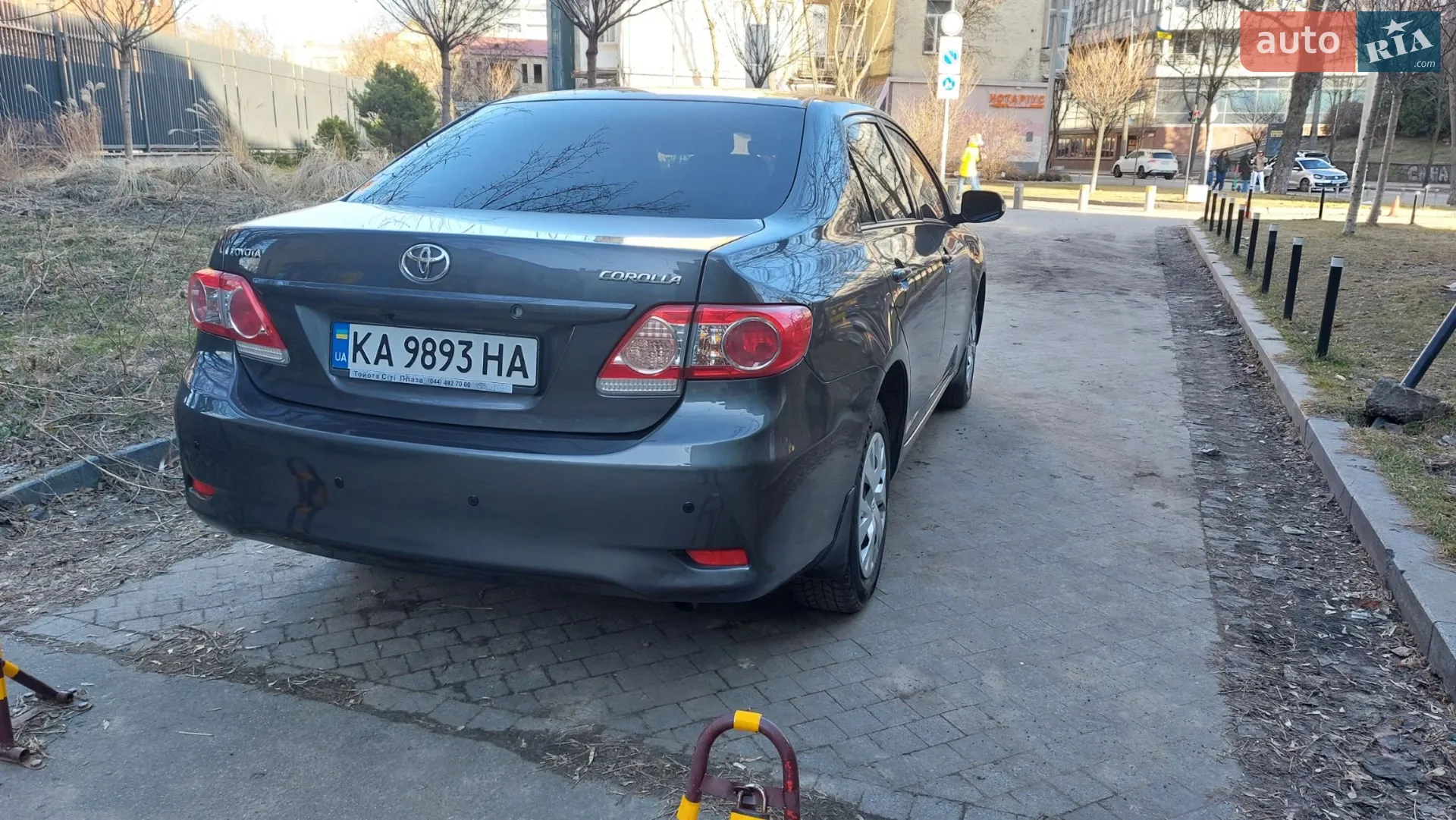 2012 Toyota Corolla - мініатюра 7